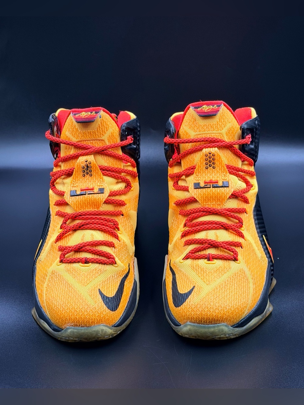 Nike LeBron 12 'CLE' - Picture 2 of 11